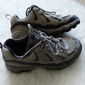 Columbia hiking shoes